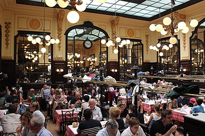 Comment aller à Bouillon Chartier en transport en commun - A propos de cet endroit