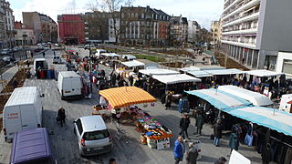 Le marché de Neudorf à Strasbourg.