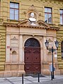 Praha - Staré Město, Alšovo nábřeží 6, portál