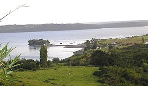 Archipiélago De Chiloé: Etimología, Geografía, Flora y fauna