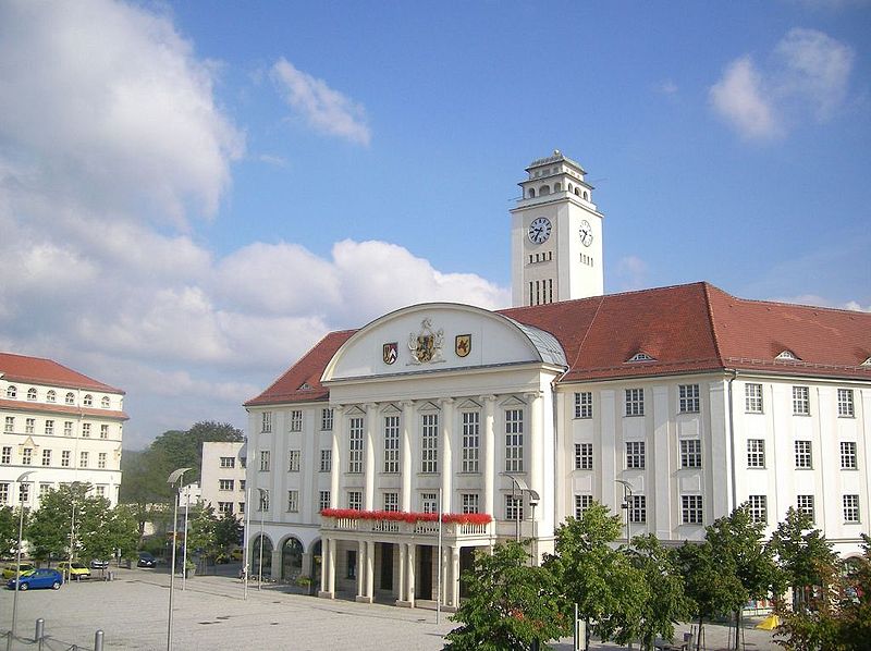 File:Rathaus Sonneberg2.jpg