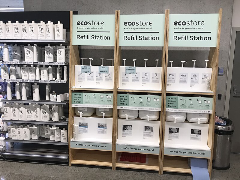 File:Refill station 280.jpg