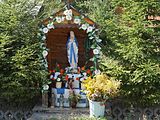 English: Wayside shrine in Rembów