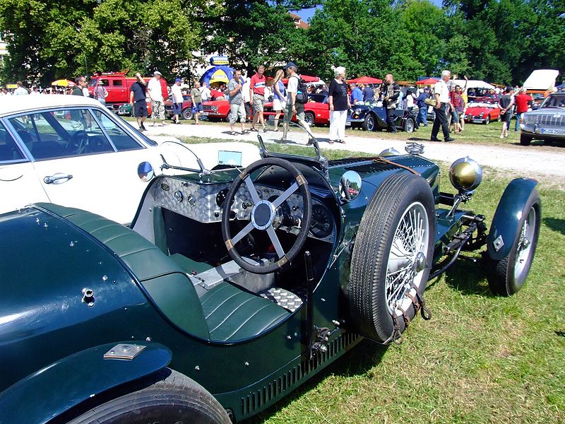 File:Riley 2,5Litre Big Four Special 1937 4.jpg