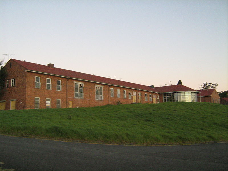 File:Rozelle Hospital building, Callan Park.JPG