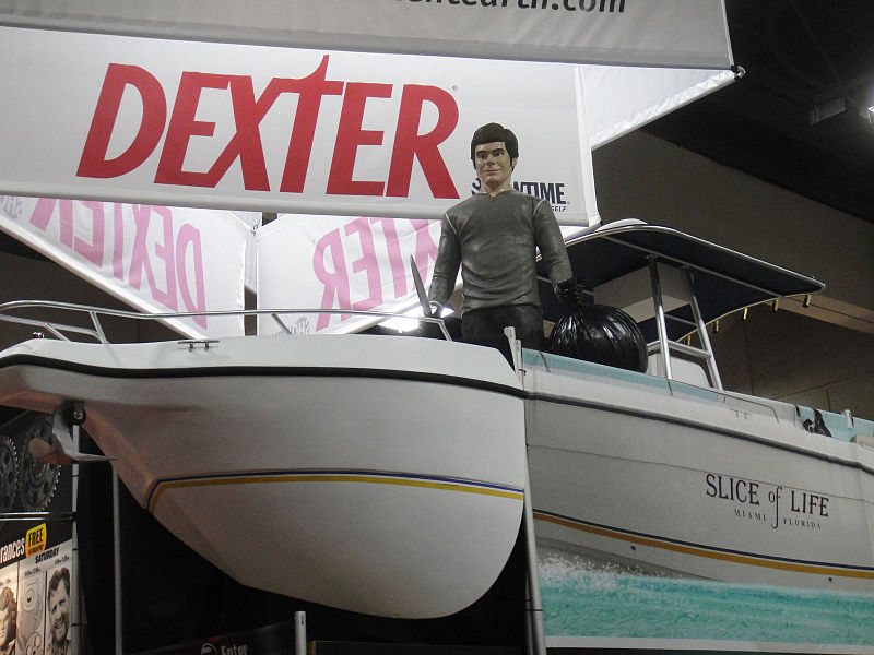 File:San Diego Comic-Con 2011 - Dexter on his boat display (Entertainment Earth booth) (5976788917).jpg
