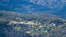 San Gavinu di fiumorbu vue depuis le village de Serra di Fiumorbu (Est).jpg