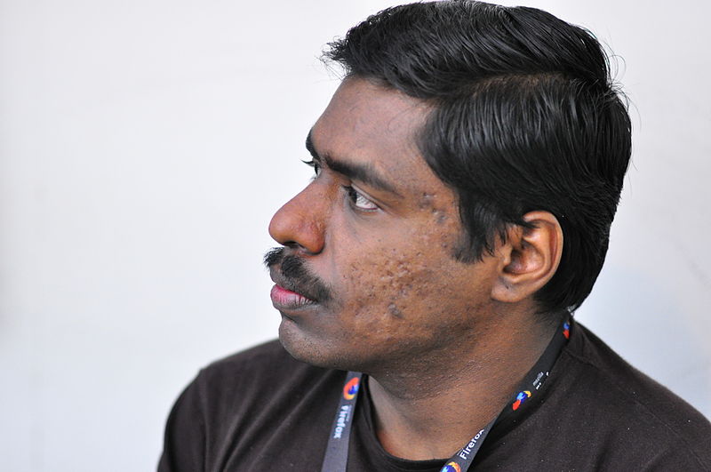 File:Santhosh GNUnify 2013 2.jpg