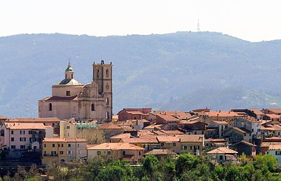 How to get to Santo Stefano Di Magra with public transit - About the place