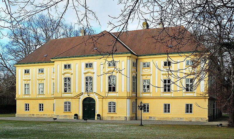 Datei:Schloss 11113 in A-2433 Margarethen.jpg