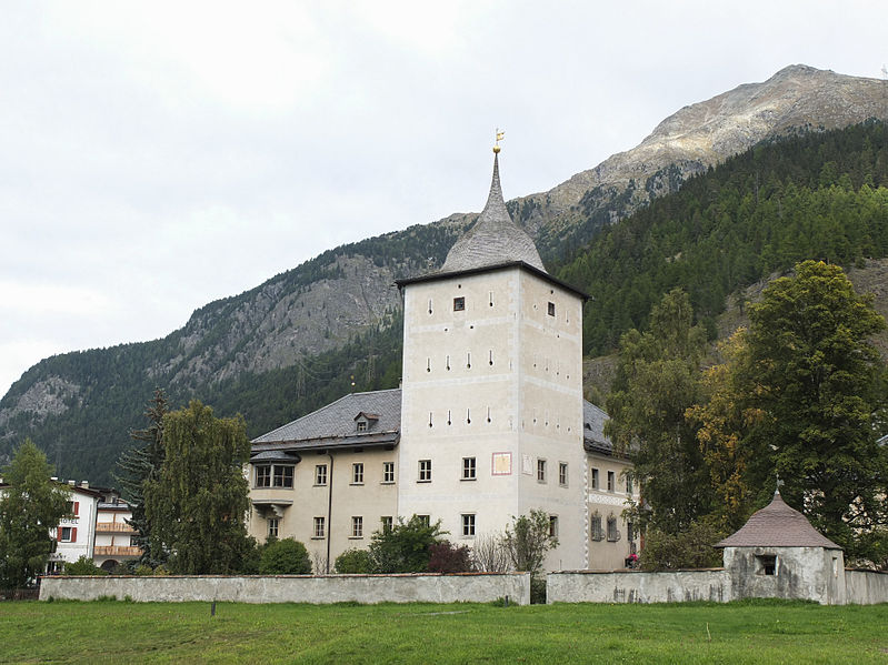 File:Schloss Wildenberg, Gesamtansicht.jpg