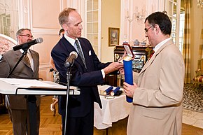 Belgian Ambassador Philippe Roland presenting Șerban Nichifor with the Order of the Crown in 2008