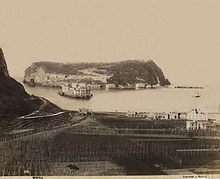 L'isola di Nisida e l'antistante isolotto del Lazzaretto in una vecchia foto di Giorgio Sommer anteriore al 1914