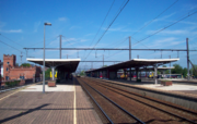 View of the platforms and tracks (before renovations)