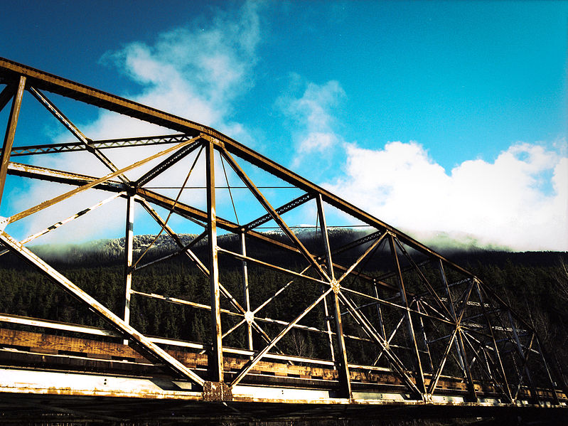 File:Taiya River Bridge, Dyea, Alaska (13582530635).jpg