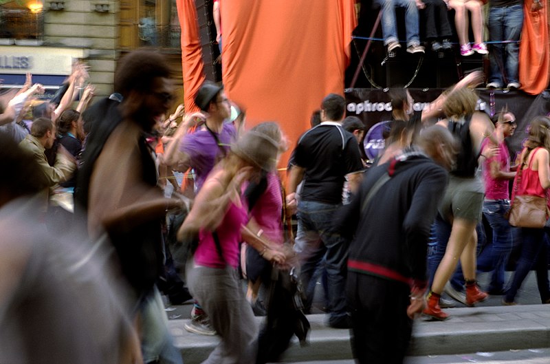 File:Techno parade 2009 (3951946236).jpg