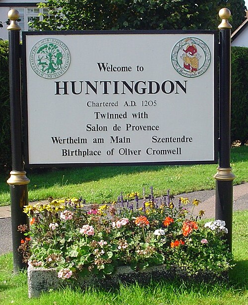 Huntingdon welcome sign