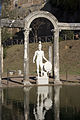 Arco siríaco en los jardines de Villa Adriana en Tivoli