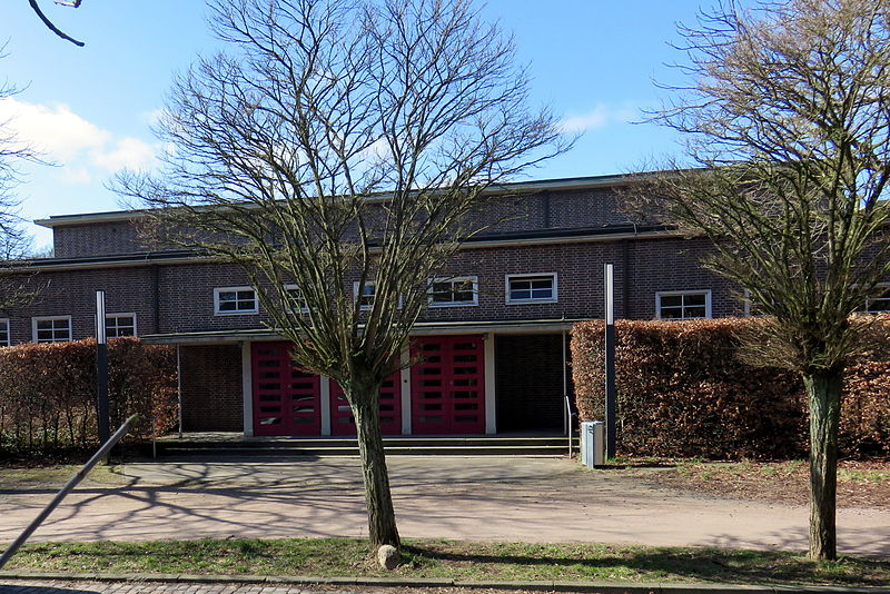 File:Walddörfer-Gymnasium Im Allhorn 47 Hamburg-Volksdorf1.JPG