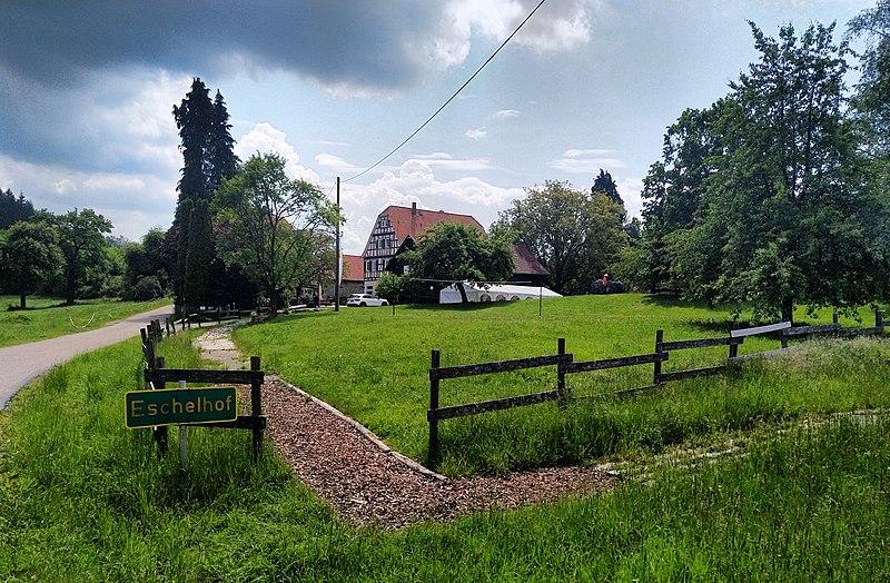 File:Wanderheim Eschelhof 2.jpg