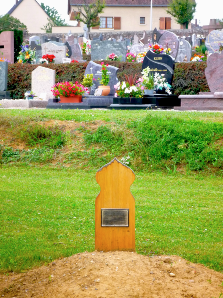 File:Wasselonne carré musulman cimetière catholique.png