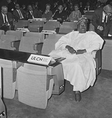 H. P. Adebola in 1965 Wereldcongres Vakbeweging in RAI, de Nigeriaanse afgevaardigde H. P. Adebola, Bestanddeelnr 917-9424.jpg
