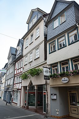 Wetzlar, Lahnstraße 24, 22, 20-20160801-001