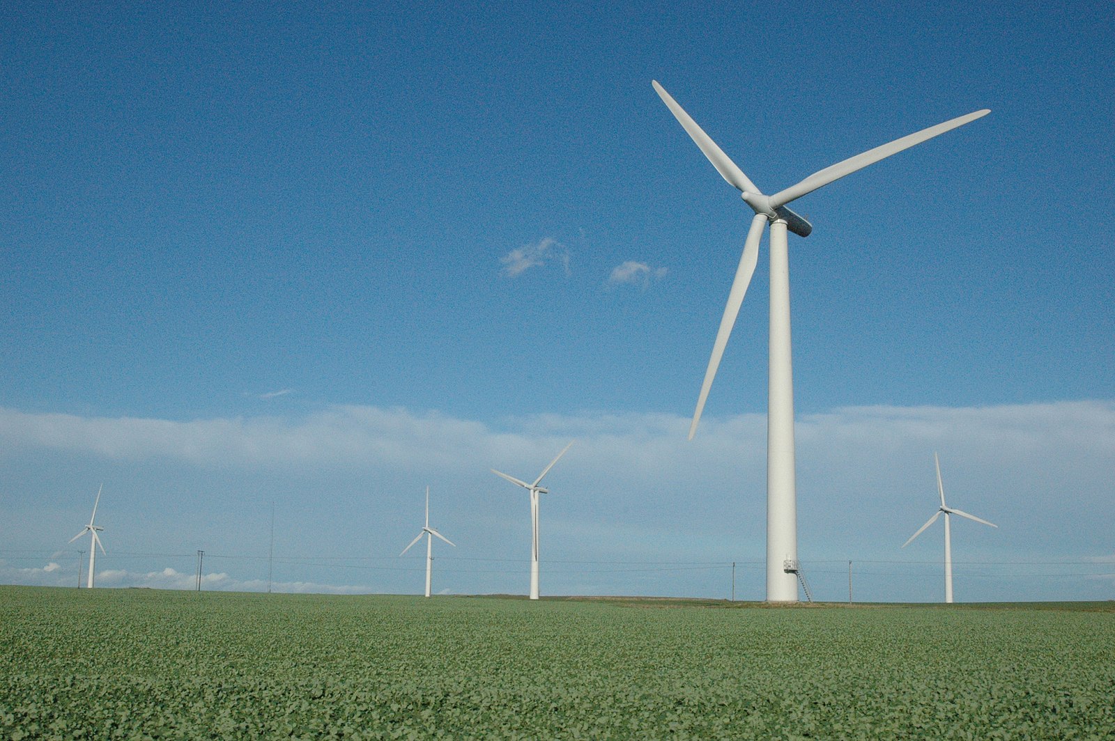 wind turbine image