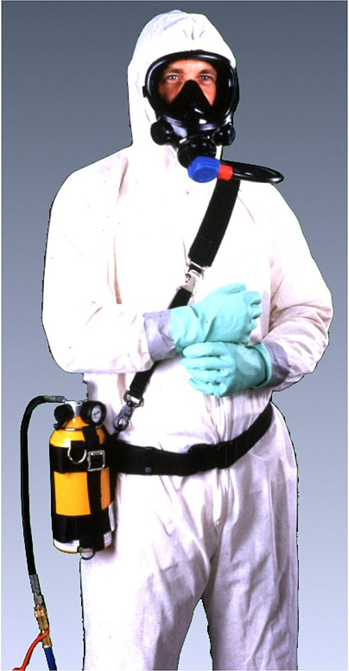 Personal protective equipment for IDLH conditions: pressure-demand supplied-air respirator equipped with a full facepiece in combination with an auxil