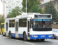 Троллейбус в Саратове (2250).jpg