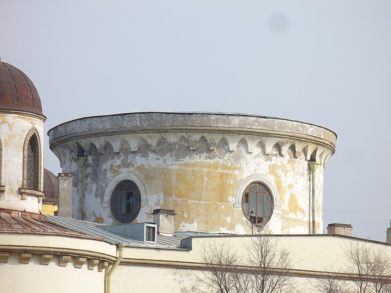 File:Чесменский дворец с флигелями-2.jpg