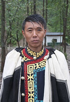 Yi man in traditional dress