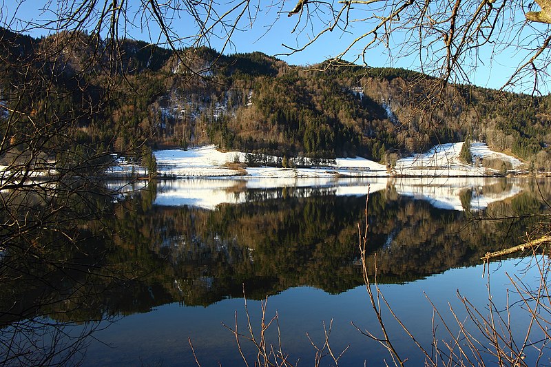 File:19.12.21 Inschutznahme Schliersee und Umgebung.jpg