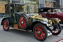 Der oder die Landaulet 220px-1914_Renault_Type_EF_Landaulet