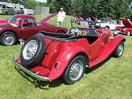 1950 MG TD (5967268251) .jpg