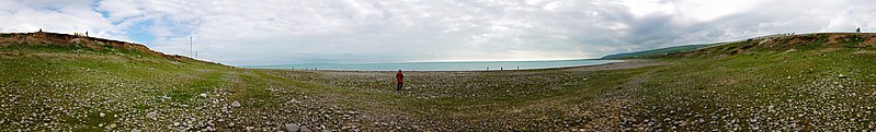 File:20120728青海湖黑马河至石乃亥环湖西路湖岸全景360 - panoramio.jpg