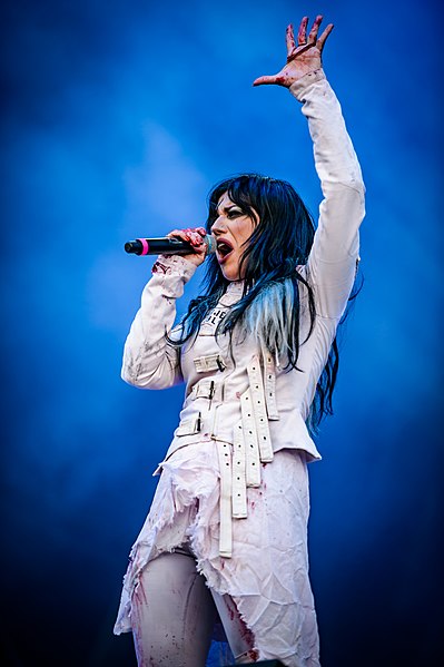 File:20170706 Ballenstedt RockHarz Lacuna Coil 0073 Lacuna Coil.jpg