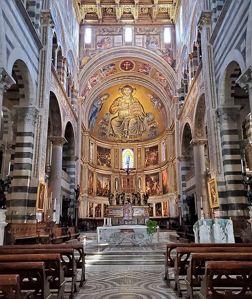 File:2022 Altar Dom zu Pisa.jpg