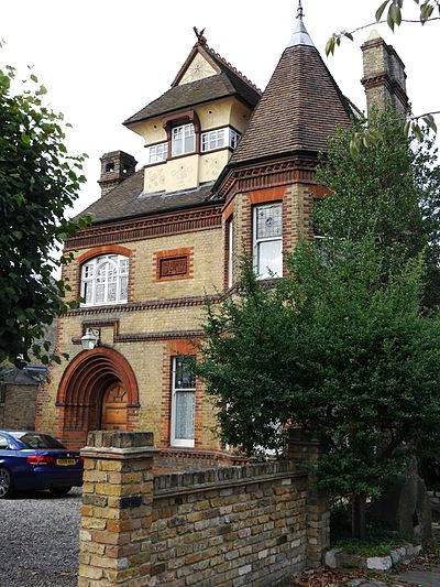 23 Oakhill Road