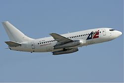 Boeing 737-200 der AVE.com