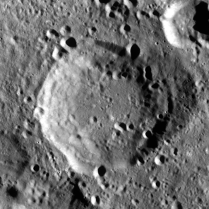 Мозаїка знімків зонда Lunar Reconnaissance Orbiter (ширина зображення — 100 км)