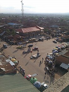 Aerial view of Ipetumodu's market square and town hall