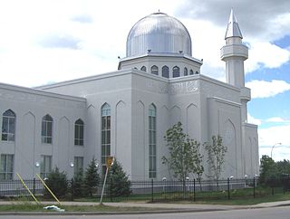 <span class="mw-page-title-main">Baitun Nur Mosque</span> Islamic mosque in Calgary, Alberta, Canada