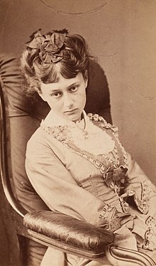 Alice Liddell (AM), Wiki