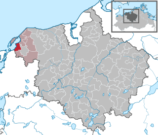 <span class="mw-page-title-main">Am Salzhaff</span> Municipality in Mecklenburg-Vorpommern, Germany