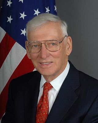 <span class="mw-page-title-main">Dan M. Rooney</span> American football executive/owner, philanthropist and diplomat (1932–2017)