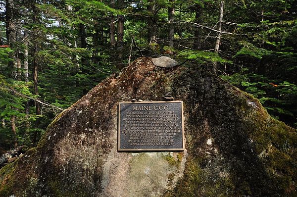 Marker on the trail near Sugarloaf Mountain in Maine