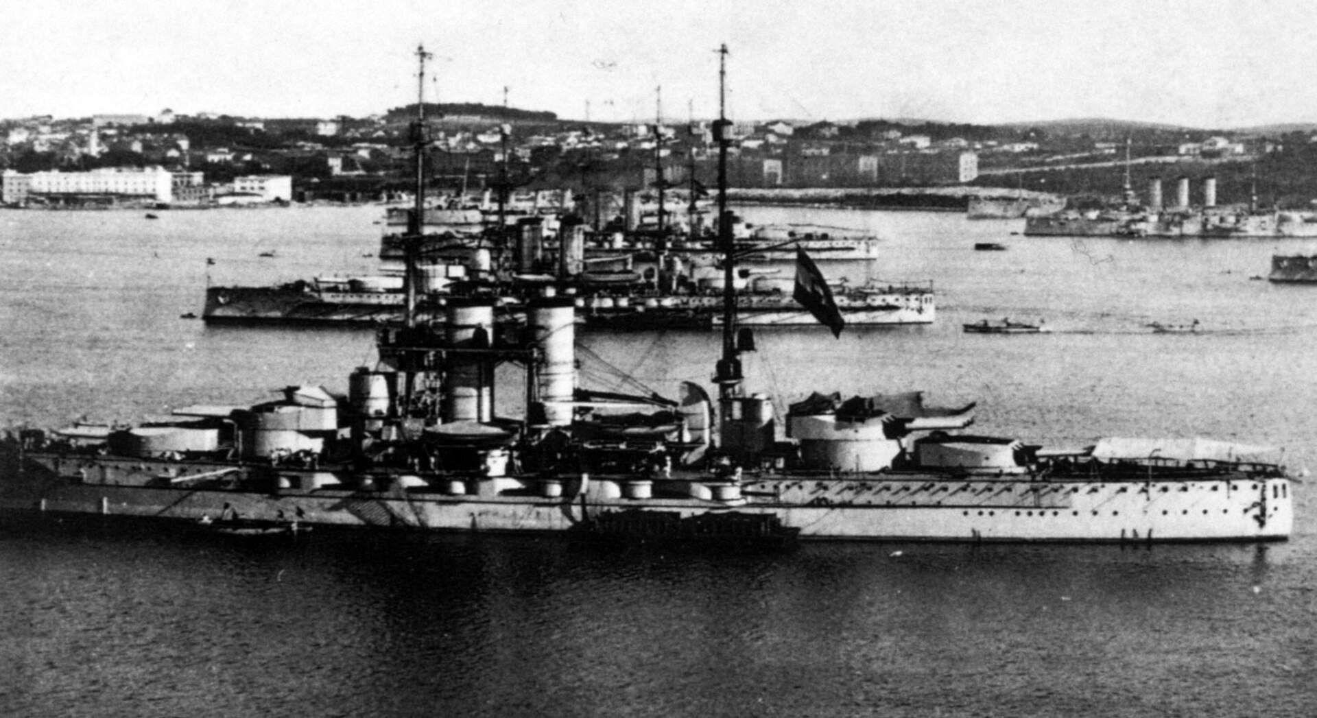 1920px-Austro-Hungarian_Dreadnoughts_At_