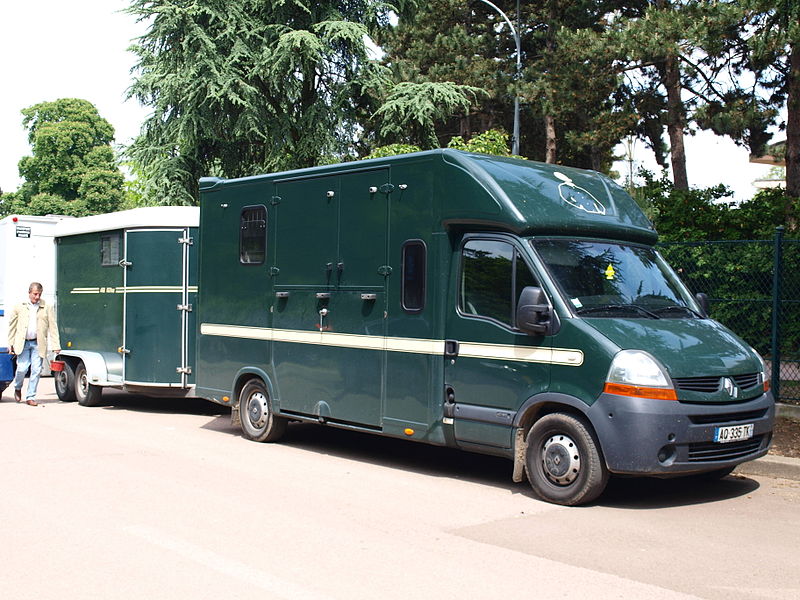 File:Auteuil-camion à chevaux-16.JPG