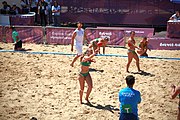 Deutsch: Beachhandball bei den Olympischen Jugendspielen 2018; Tag 4, 10. Oktober 2018; Mädchen, Vorrunde, Gruppe A - Ungarn-Chinese Taipei (Taiwan) 2:0 English: Beach handball at the 2018 Summer Youth Olympics at 10 October 2018 – Girls Preliminary Round Group A‎ – Hungary-Chinese Taipei 2:0